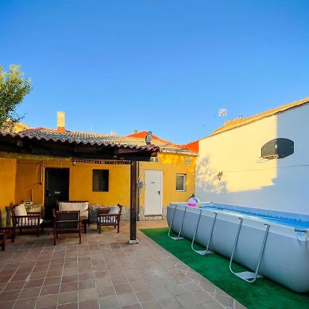 فيلا Casa El Arrabal, Casa Con Chimenea, Piscina Y Patio Medina de Ríoseco المظهر الخارجي الصورة