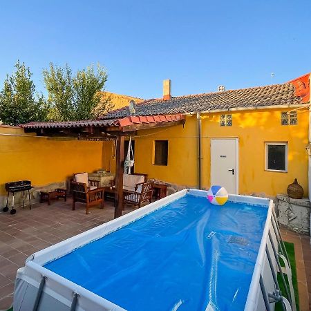 فيلا Casa El Arrabal, Casa Con Chimenea, Piscina Y Patio Medina de Ríoseco المظهر الخارجي الصورة